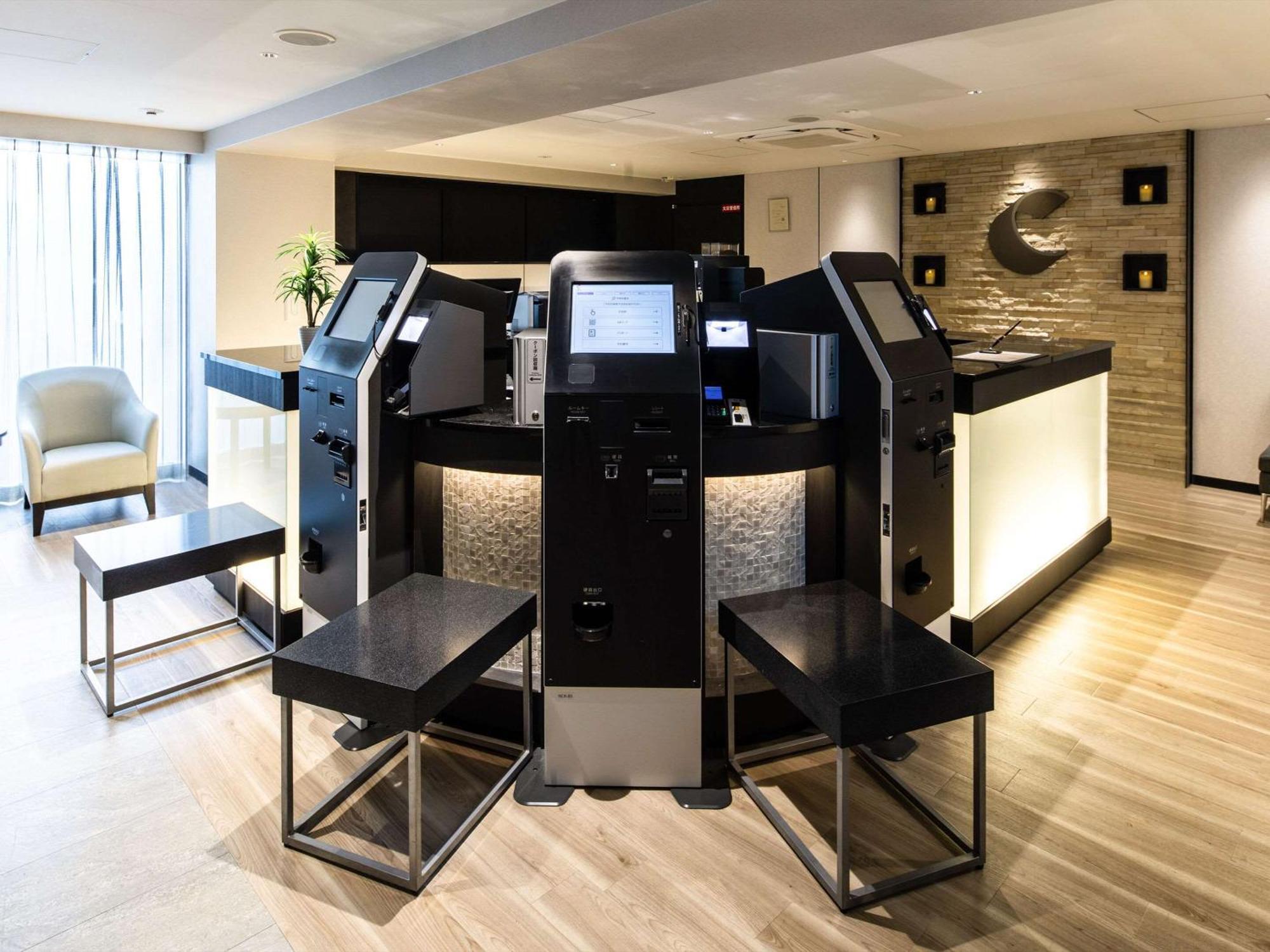 Comfort Hotel Shin-Osaka Eksteriør billede